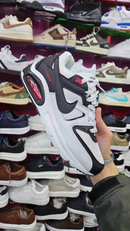 Nike Air Max Command blanc et noire