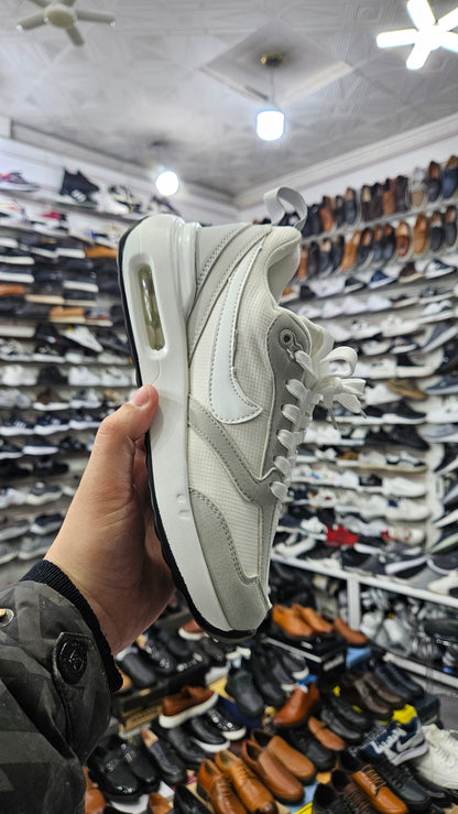 Nike down cady
