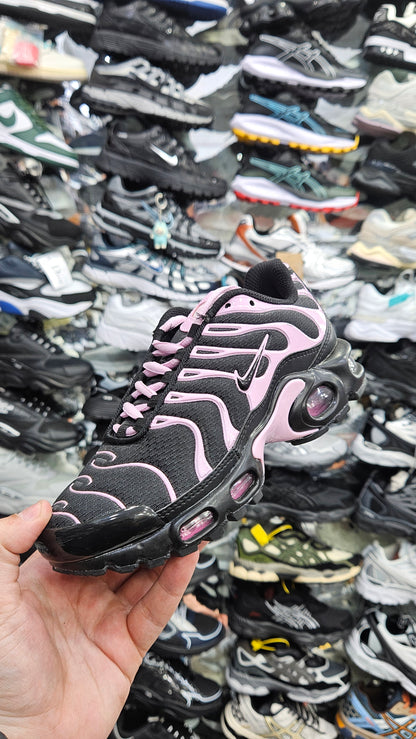 Nike TN cady