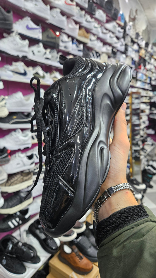 Chunky Sneakers Black Glossy