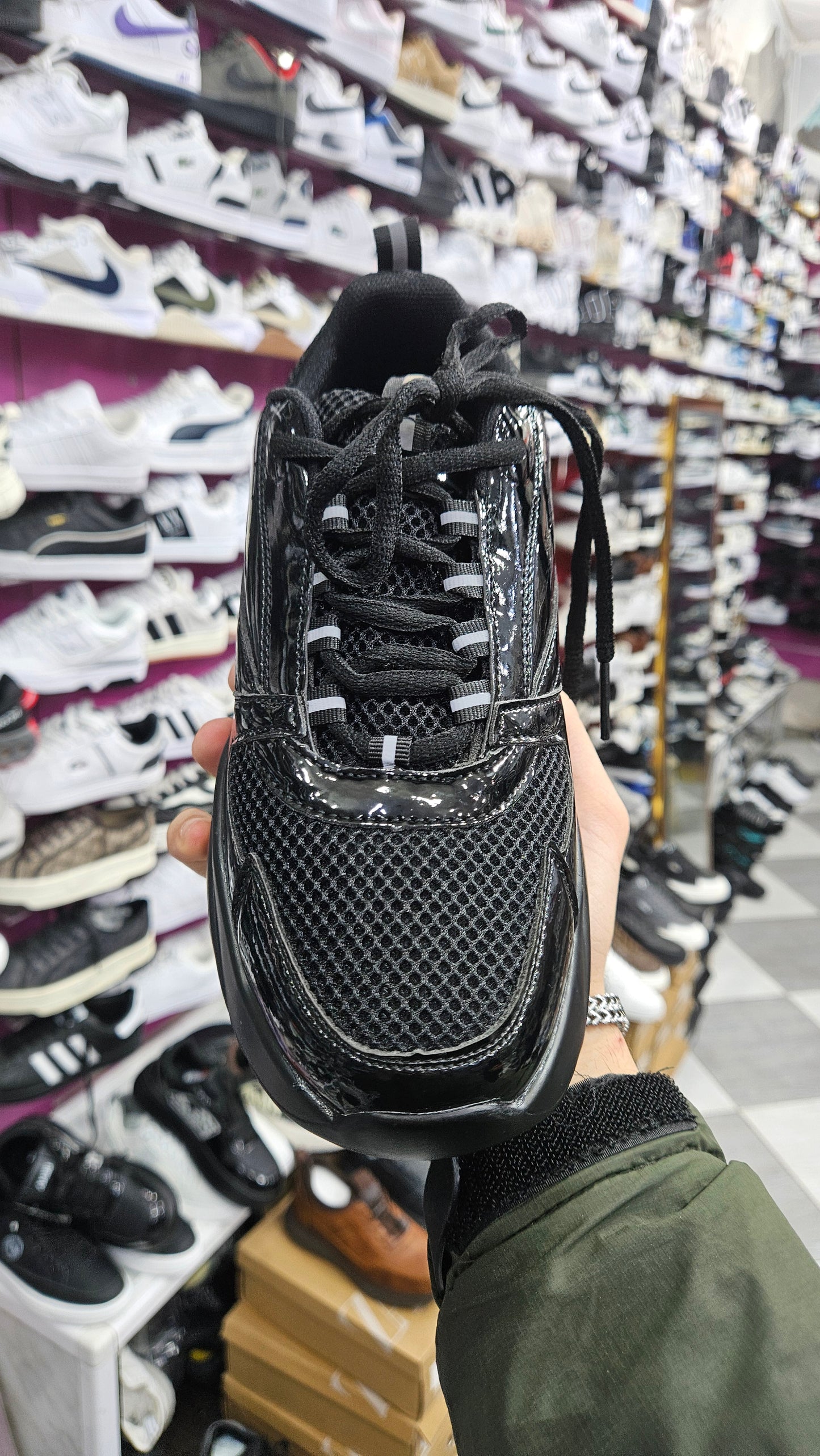 Chunky Sneakers Black Glossy