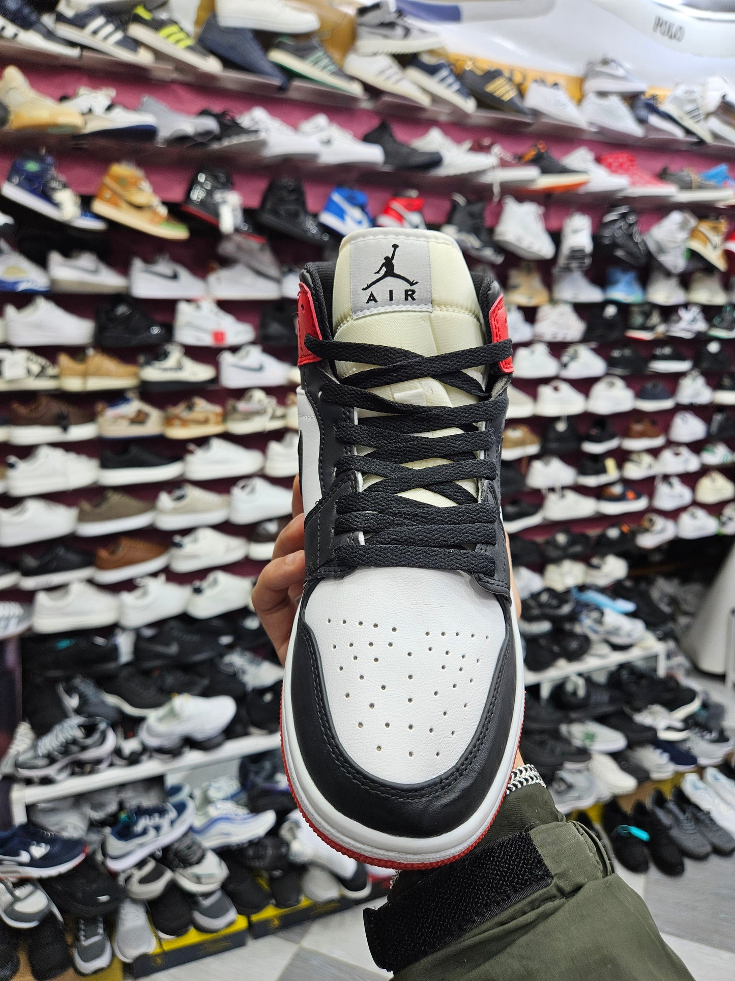 Air jordan one white Red