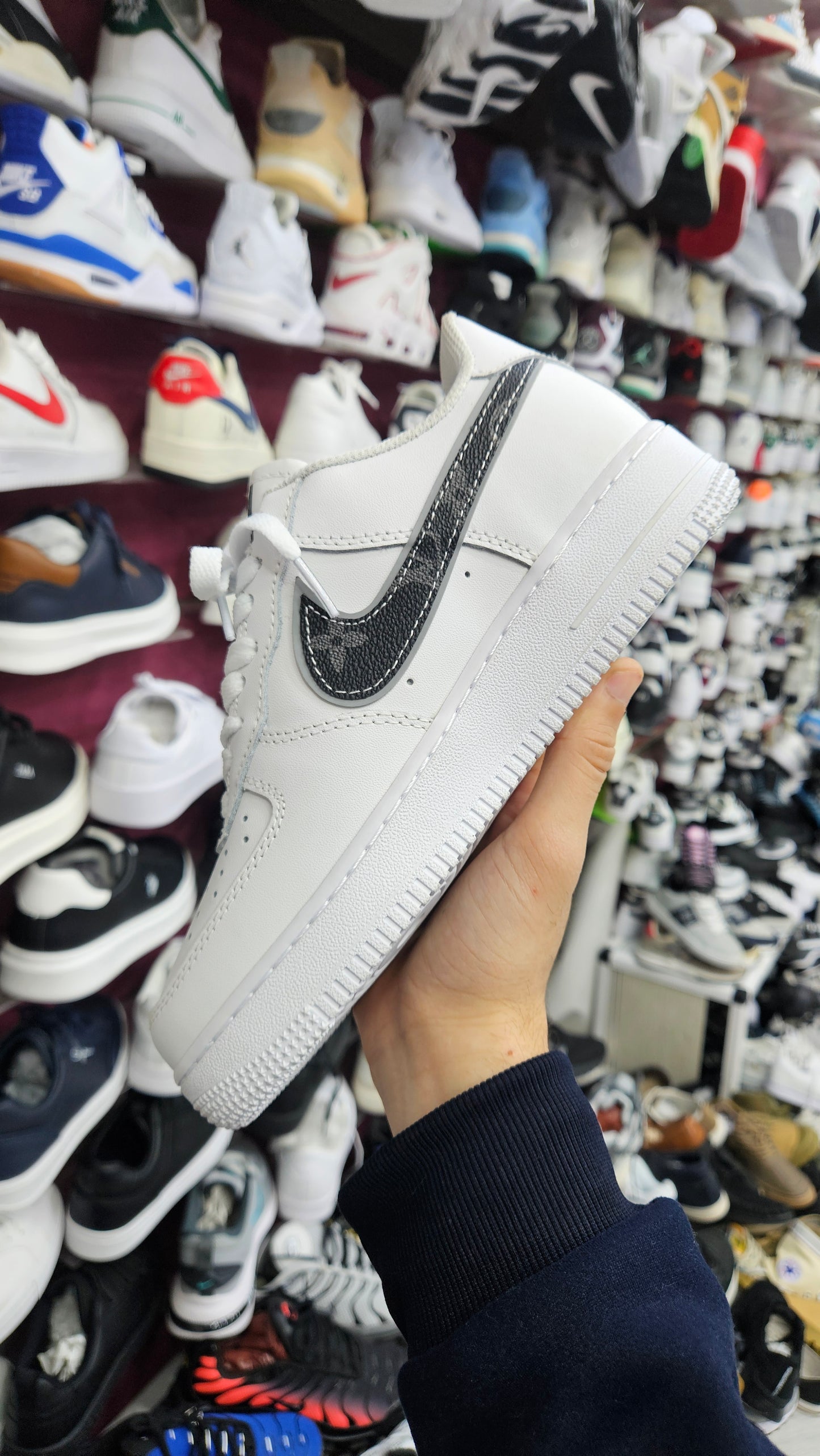 Air force x LV