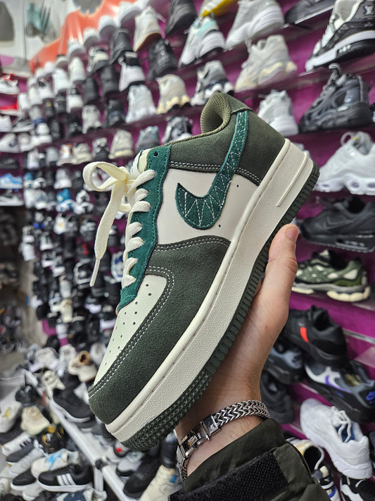 Nike air forçe X gucci